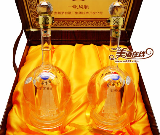 茅台集团一帆风顺礼盒(500ml*2)